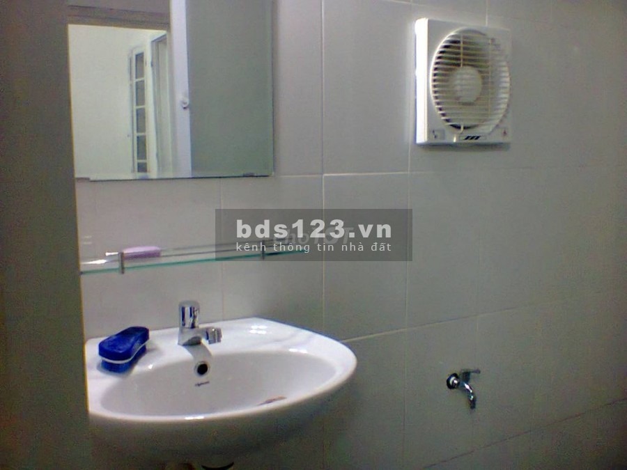 Cho thuê tầng 2 nhà biệt thự Pháp cổ, 70m2, số 5 Lý Nam Đế