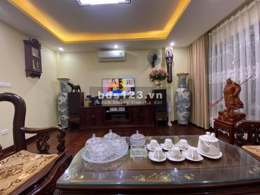48m2-Nhà Đẹp Phố Kim Đồng-Hoàng Mai-Phân Lô-Gara Ô Tô