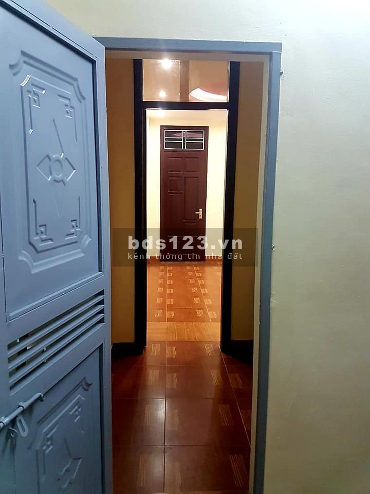 Bán nhà Hoàng Mai, Nhỉnh 3 tỷ, Mặt Ngõ Thông rộng, Gàn chợ và nhiều Trường các cấp