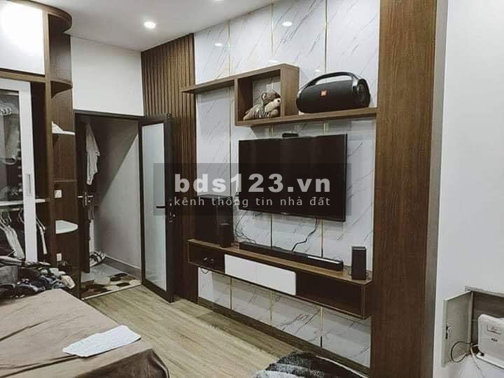 Bán nhà Bạch Mai,nhà đẹp ở ngay,gần đường ôtô,trung tâm Hai Bà, S:52m giá 4.7 tỷ