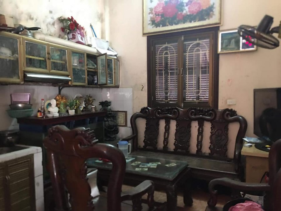 Nhà lô góc, ô tô vào tận cửa, đang cần bán DT 38m, 3T, 3.6m, giá chào 3.4 tỷ, Xuân Đỉnh.