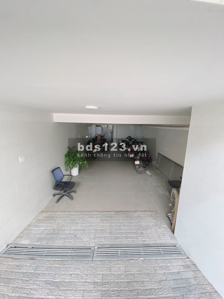 Cho thuê Nhà VP Hầm 4 sàn trống suốt 500m2 Nguyễn Quý Cảnh An Phú Quận 2 MS:83.127.105