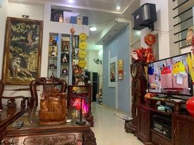 Nhà chính chủ Lê Quang Định, phường 14, Bình Thạnh, dt 72m2, 3 tầng, giá 6.25 tỷ