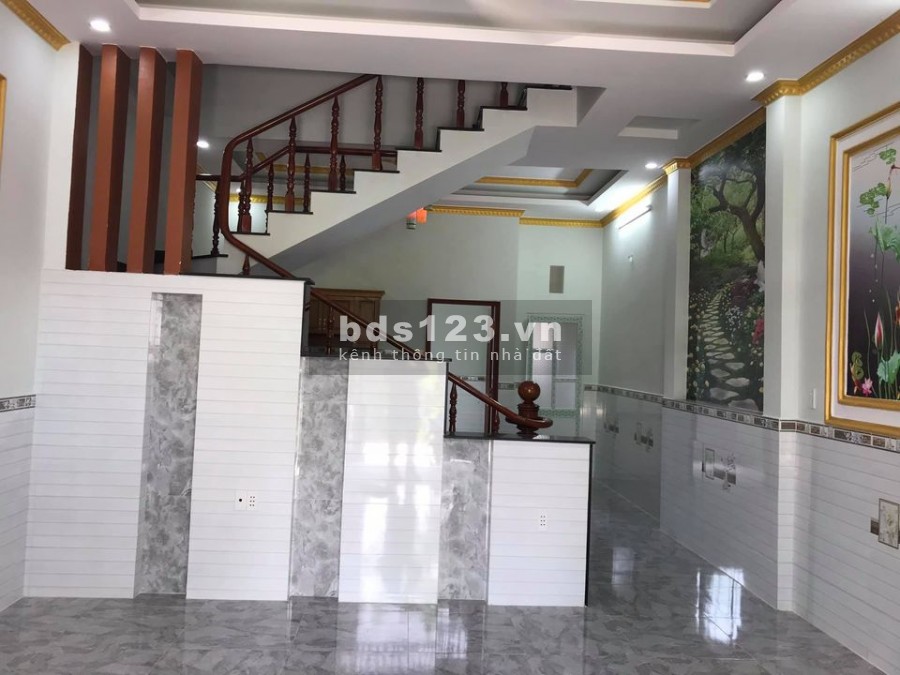 Bán gấp nhà Âu Cơ Quận Tân Bình 38m2 giá rẻ 3 tỷ 8 thương lượng