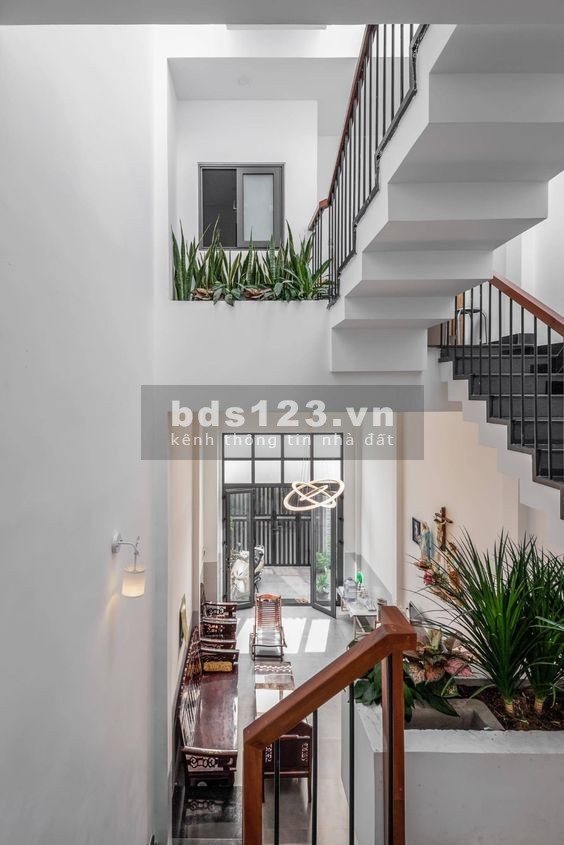 Bán nhà mặt tiền Tân Bình 3 tầng vừa ở vừa kinh doanh giá 5.3 tỷ