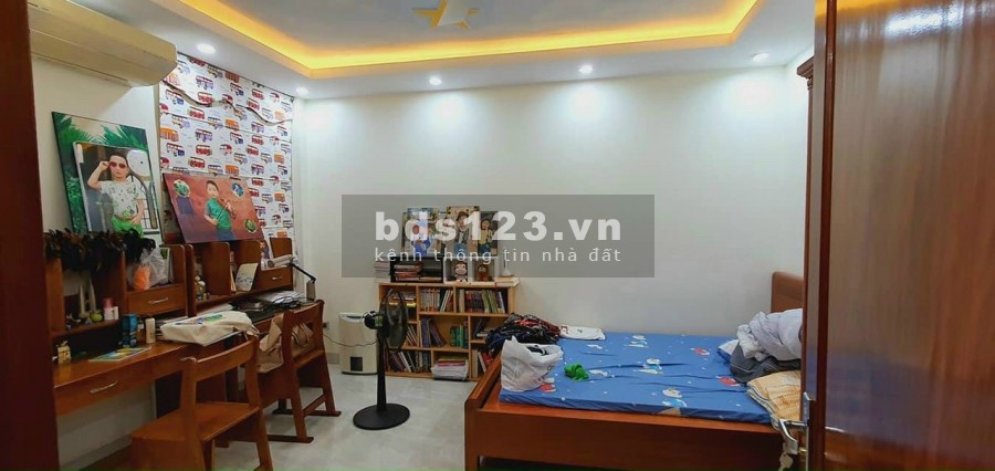 Nhà mặt tiền Phùng Chí Kiên, giao Lê Đình Thám bán giá 5,3 tỷ, tiện kinh doanh