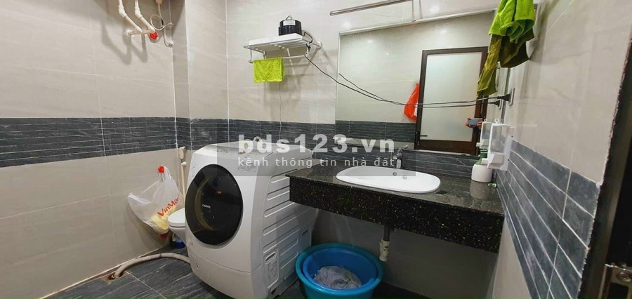 Nhà mặt tiền Phùng Chí Kiên, giao Lê Đình Thám bán giá 5,3 tỷ, tiện kinh doanh