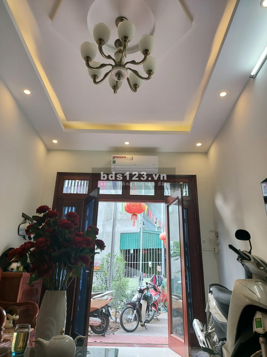 Nhà đẹp, đất rộng, giá tốt, diện tích 62m2, xây 4 tầng, giá 2.22 tỷ!