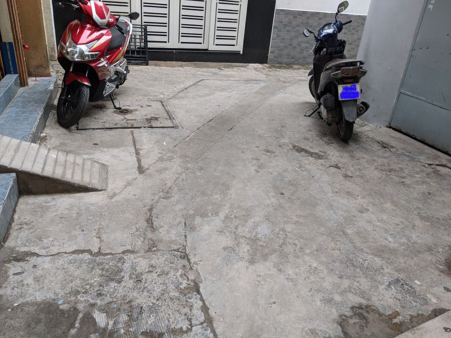 Bán nhà Duy Tân, Hẻm ba gác tránh xe máy, 44m2, 3 tầng, 5.4 tỷ