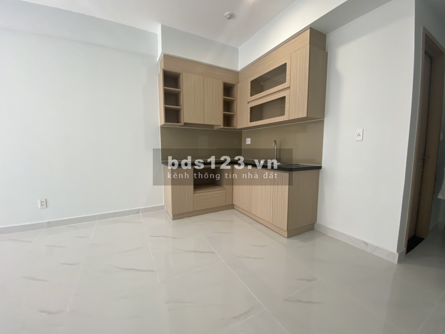 Cho thuê căn hộ Lovera Vista 2PN 2WC 65m2 giá chỉ 5,5tr bao phí quản lý