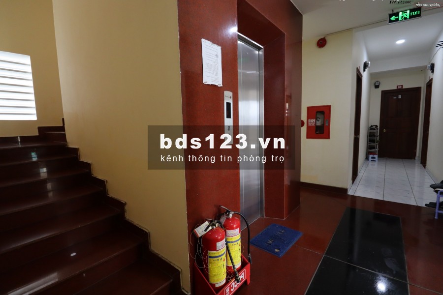 Phòng trọ cho thuê quận 7 ban công, cửa sổ, giờ tự do 3tr7