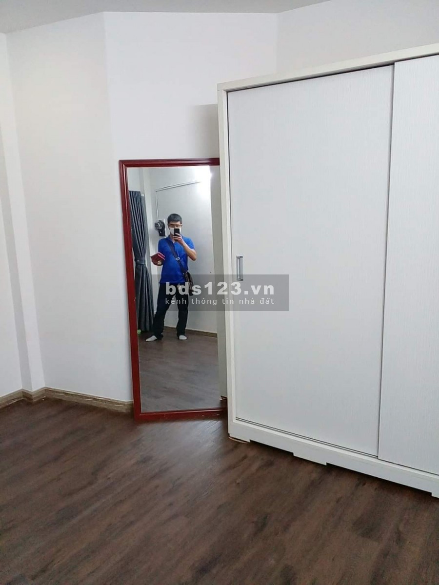 Nhà hiếm tiền nhỏ sát mặt tiền khu Bắc Hải giá 2.9 tỷ, 3 tầng vào ở ngay