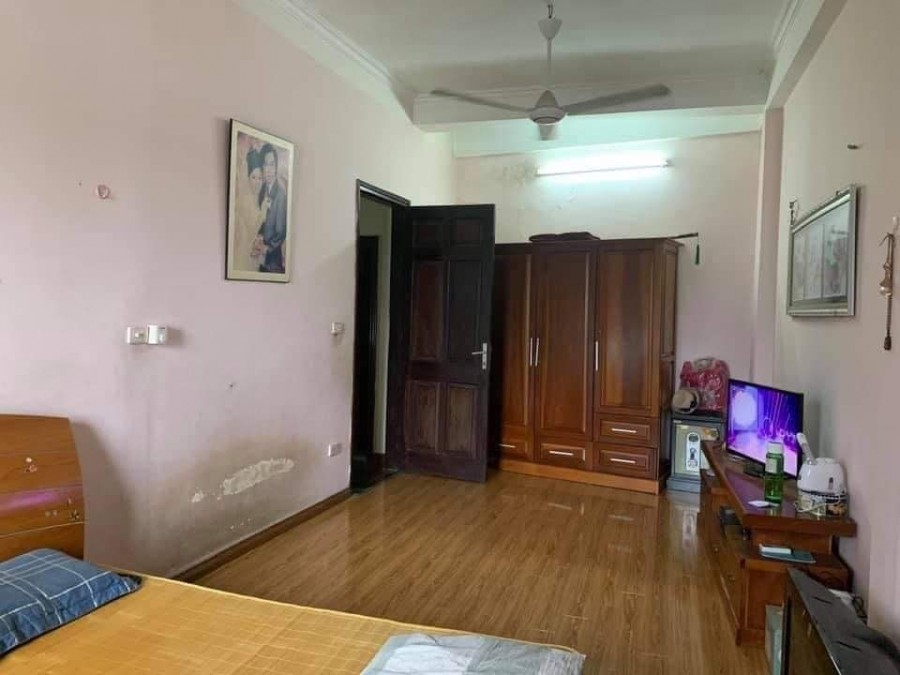Bán nhà phố Trung Kính, ô tô, kinh doanh, 58m2 x 4 tầng, mặt tiền 6.7m, hơn 11 tỷ