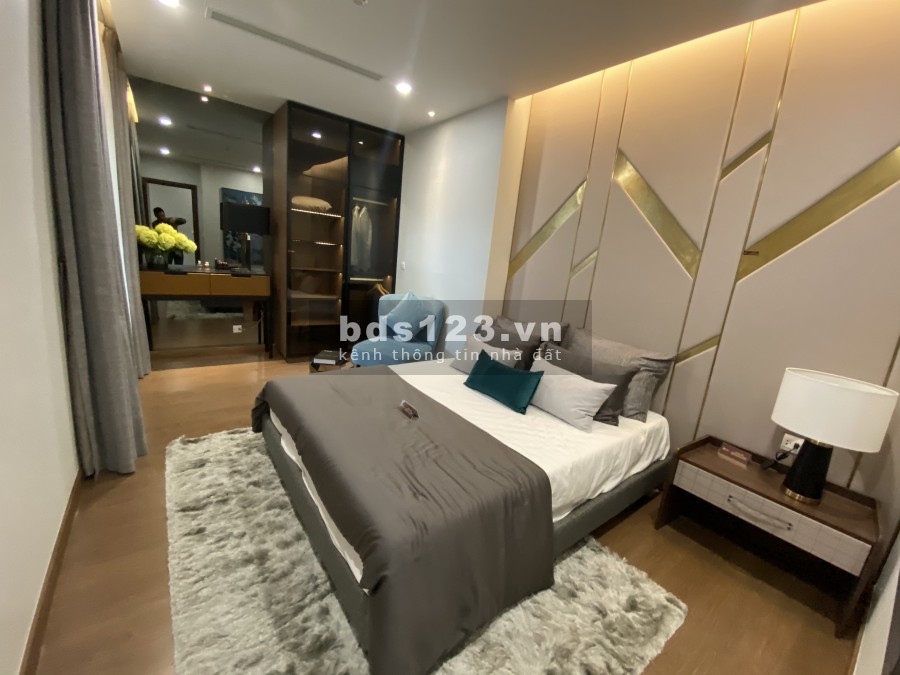 Nhượng lại căn hộ cao cấp 2PN đã có nội thất cao cấp CĐT giá gốc tại dự án