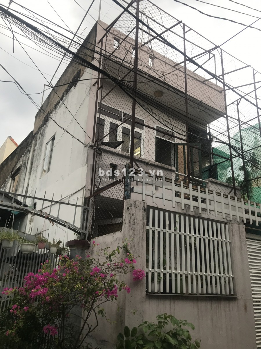 Bán nhà đường số 5 Hiệp Bình Chánh phía sau đại học luật TP. Thủ Đức