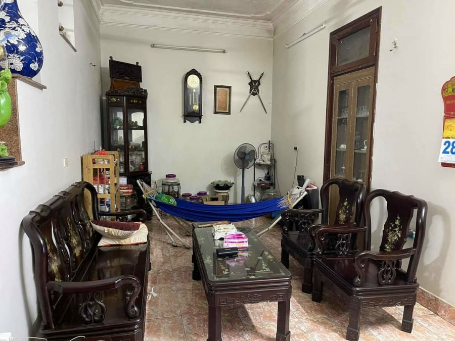 Bán nhà mặt phố Lý Nam Đế, Hoàn Kiếm, DT 270m2, MT 15m, 2 mặt phố, Kinh doanh đỉnh, nhỉnh 100 tỷ.
