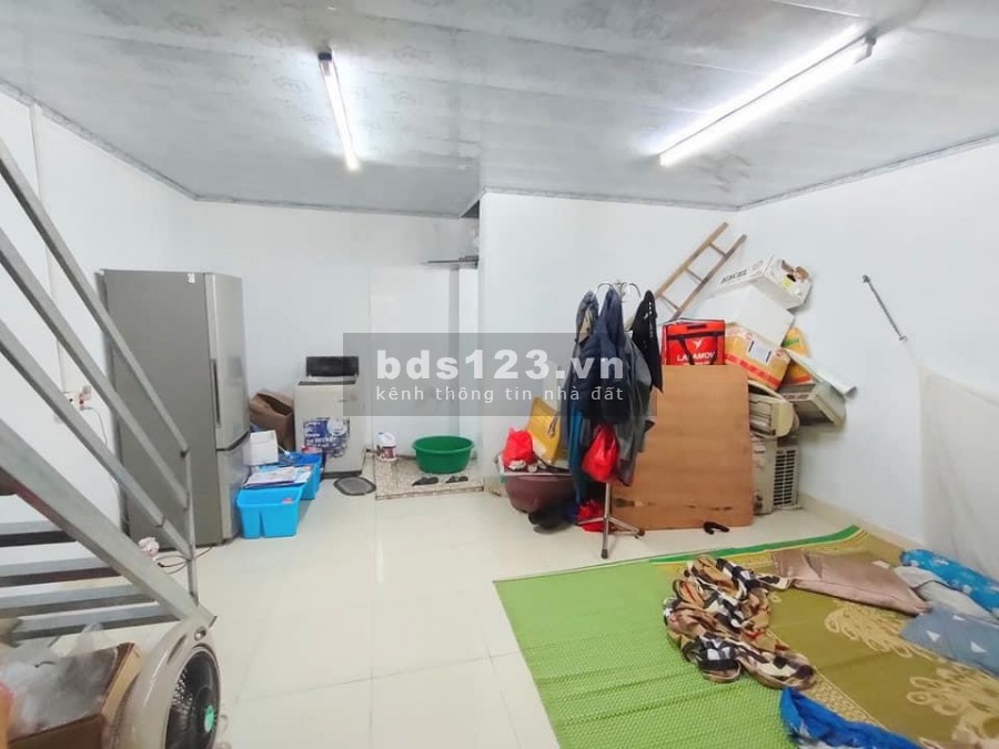 Chính chủ gửi bán lô đất tặng nhà 2 tầng 49m2,, mt 4.4m, Trung Dương, Kiêu Kỵ, kinh doanh