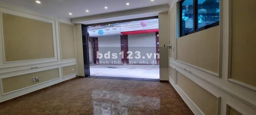 Bán nhà Doãn Kế Thiện lô góc đẹp, kinh doanh đỉnh, nhà mới