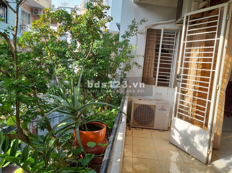 Định cư Úc Bán Gấp nhà 8.3x15 công nhận đủ, Khu Vip Phân Lô Sát Q10, Hẻm nhựa 2 xe tải đua