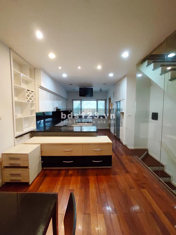 Biệt thự liền kề phố Hoàng Đạo Thúy diện tích sử dụng: 102m2, giá 16 tỷ