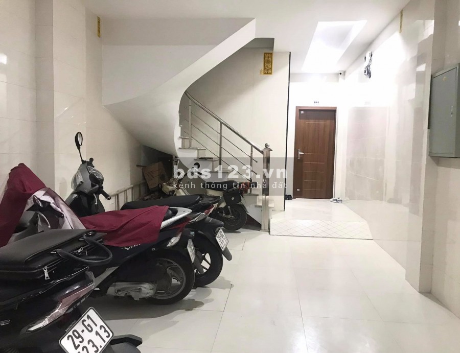 Bán chung cư mini Triều Khúc, 7 tầng đúc, thang máy, ô tô, giá 50 triệu/tháng, giá 7.4 tỷ