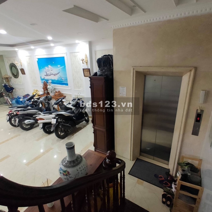 Ngõ phố Trần Khát Chân, HBT 65mx7T thang máy, Gara, 0989191397
