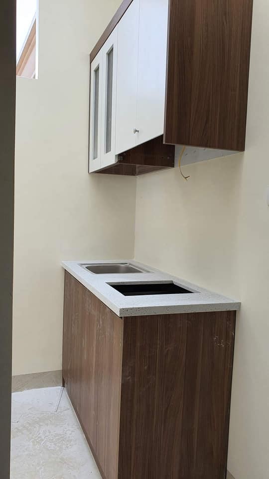 Bán Nhà, Lương Thế Vinh, Nam Từ Liêm 40m2x6T, KD Đỉnh, Giá Chào 4.25 Tỷ.
