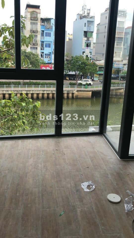 Mặt tiền Quận 3, hiếm, chiều ngang 4.5m, bán giá yêu thương chỉ 12.2 tỷ, cho thuê khủng