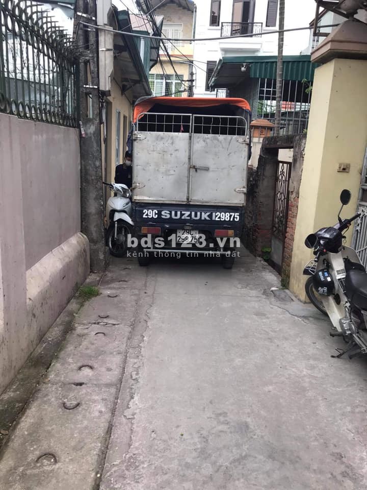 Cách 1 nhà ra phố Phạm Văn Đồng, sầm uất, Từ Liêm, giá sốc 2.85 tỷ,