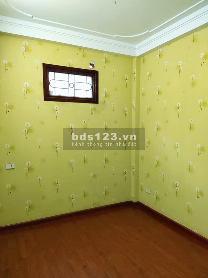 BÁN NHÀ HIẾM, NHÀ ĐẸP GÕ GỐC ĐỀ MINH KHAI DIỆN TÍCH NHÀ 37M2 X 4 TẦNG => MT 3.9M X GIÁ CHỈ CÒN 3.2 Tỷ