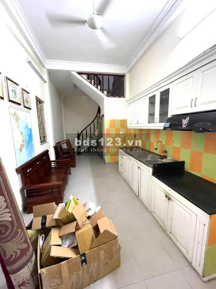 Nhỉnh 2 tỷ có nhà riêng phố Bạch Mai 4 tầng 3 ngủ