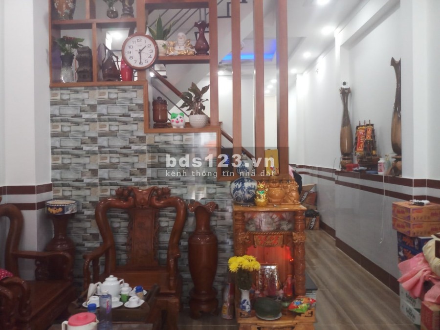 Bán nhà chính chủ hxh Nguyễn Ảnh Thủ Quận 12 81m2 chỉ 5 tỷ