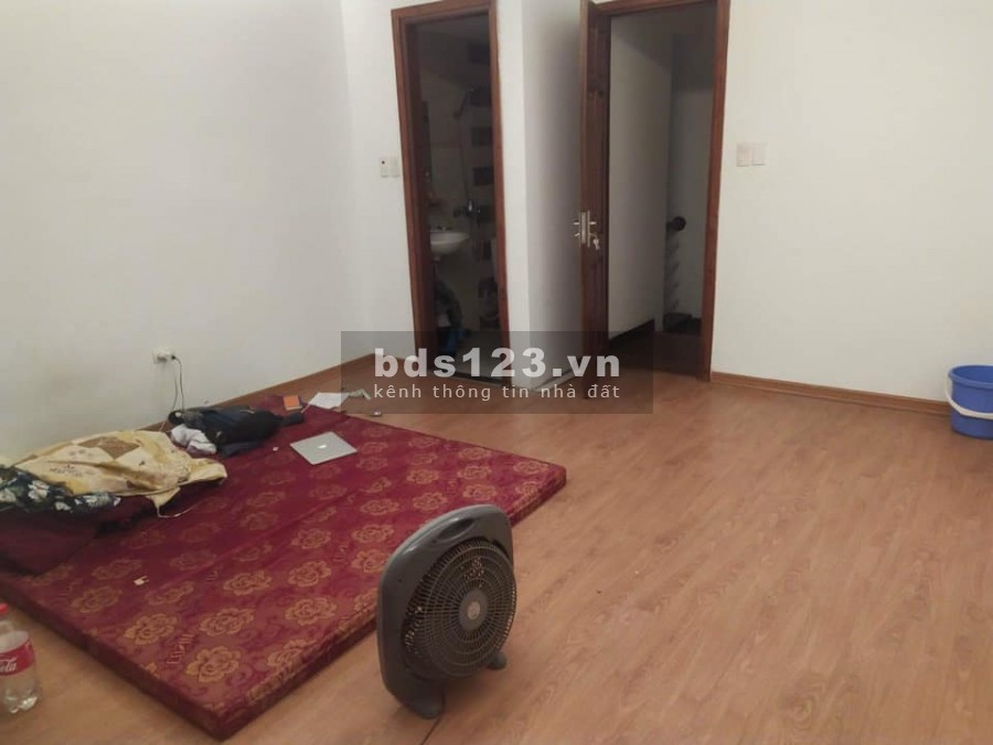 Bán nhà đường Lê Đức Thọ, diện tích 30m2, mặt tiền 4m. Giá 2.95 tỷ