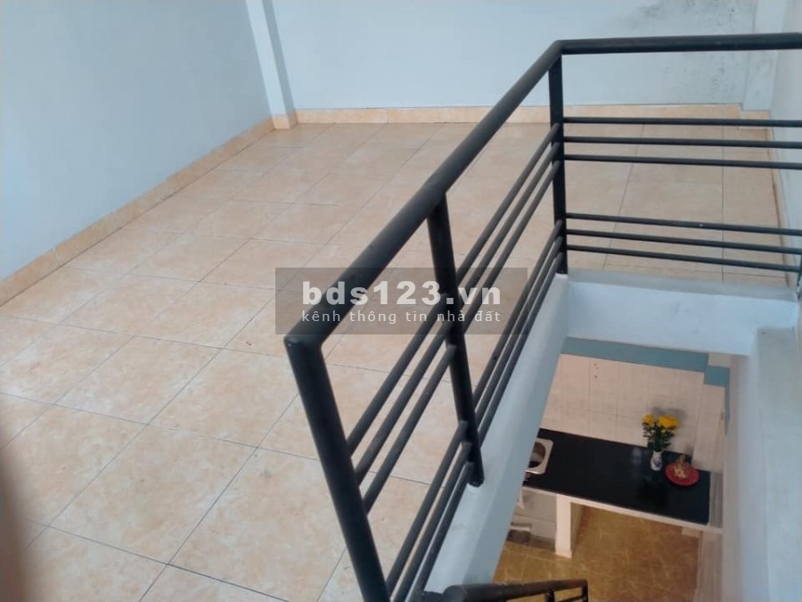Bán nhà phường Hiệp Phú Quận 9, giá bán 1.79 tỷ, lh 0939.748.911