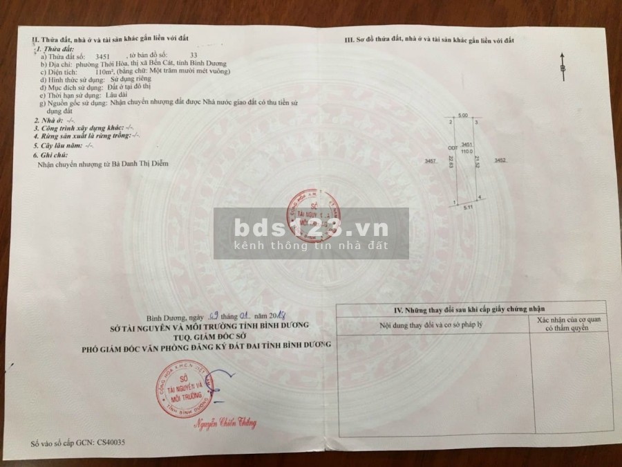Gia đình cần bán gấp đất nằm gần Quốc Lộ 13, ngay khu dân cư