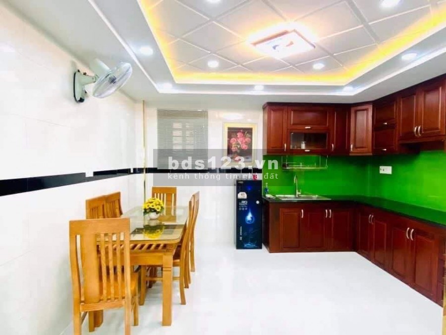 Chính chủ bán nhà 70m2, đường Lê Đức Thọ, Gò Vấp hẻm xe hơi né nhau