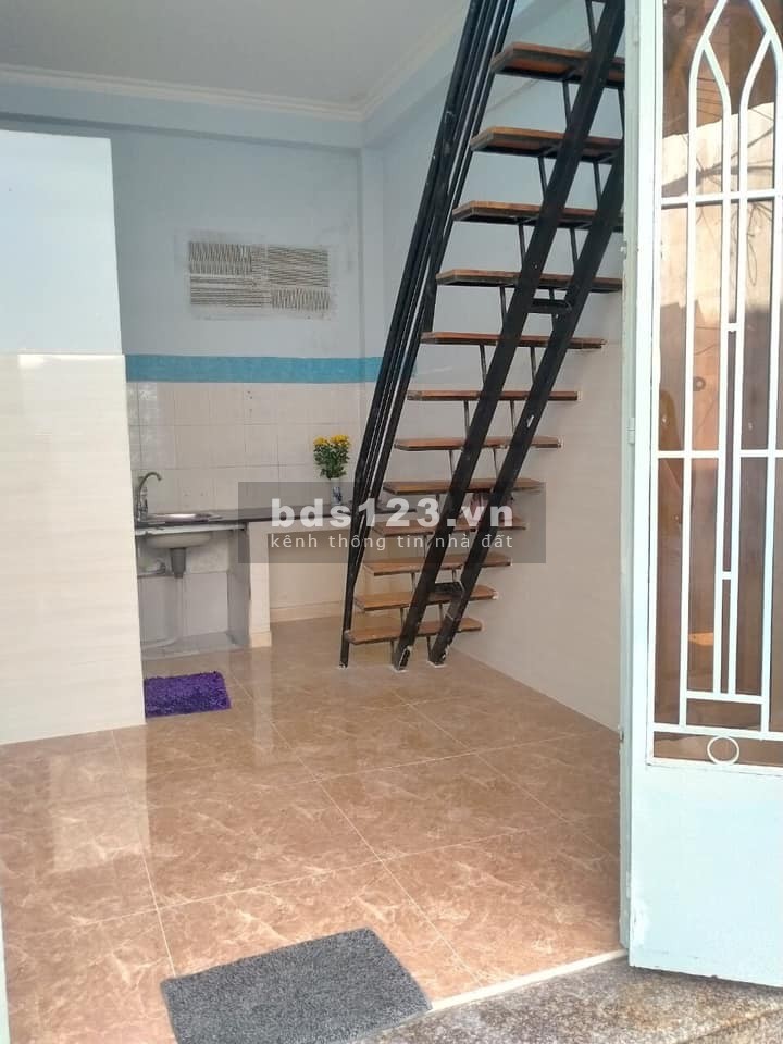 Bán nhà phường Hiệp Phú Quận 9, giá bán 1.79 tỷ, lh 0939.748.911