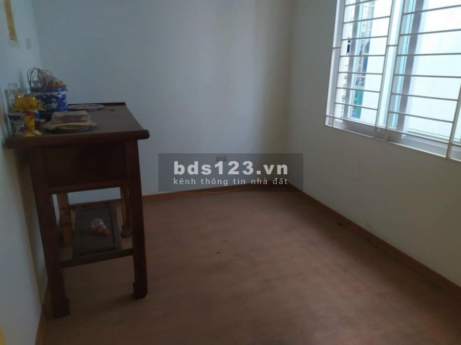 Bán nhà đường Lê Đức Thọ, diện tích 30m2, mặt tiền 4m. Giá 2.95 tỷ