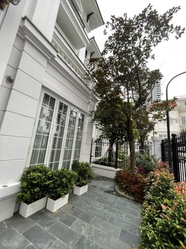 Chính chủ cần bán biệt thự đơn lập DL03 Embassy Garden kđt Starlake