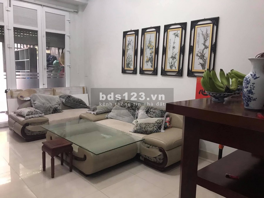 Bán nhà đường Trần Văn Giáp, TP HD 76m2, mt 4m, 2 tầng, sân cổng đầy đủ, giá tốt