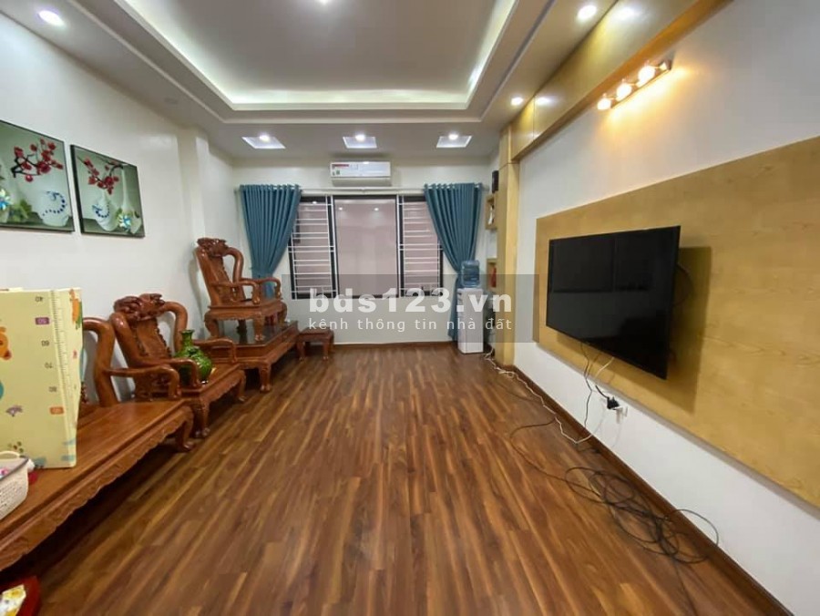 Phân lô quân đội, Lô góc 2 thoáng, Bán để về với các con, 40m2 chỉ hơn 4 tỉ