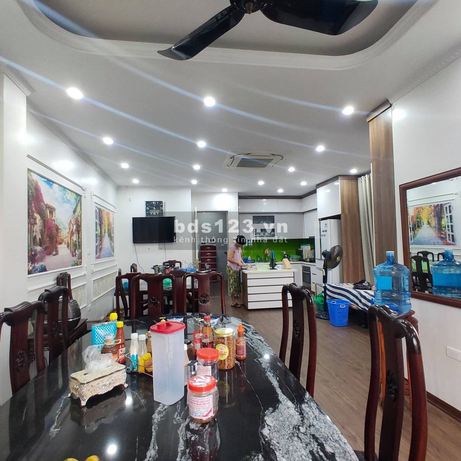 Ngõ phố Trần Khát Chân, HBT 65mx7T thang máy, Gara, 0989191397