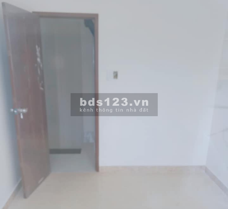 Bán nhành vào ở gay Đường D2, P.25, Bỉnh Thạnh, dt 29m2(3.5x8x 2 Tầng) giá 2,5 tỷ
