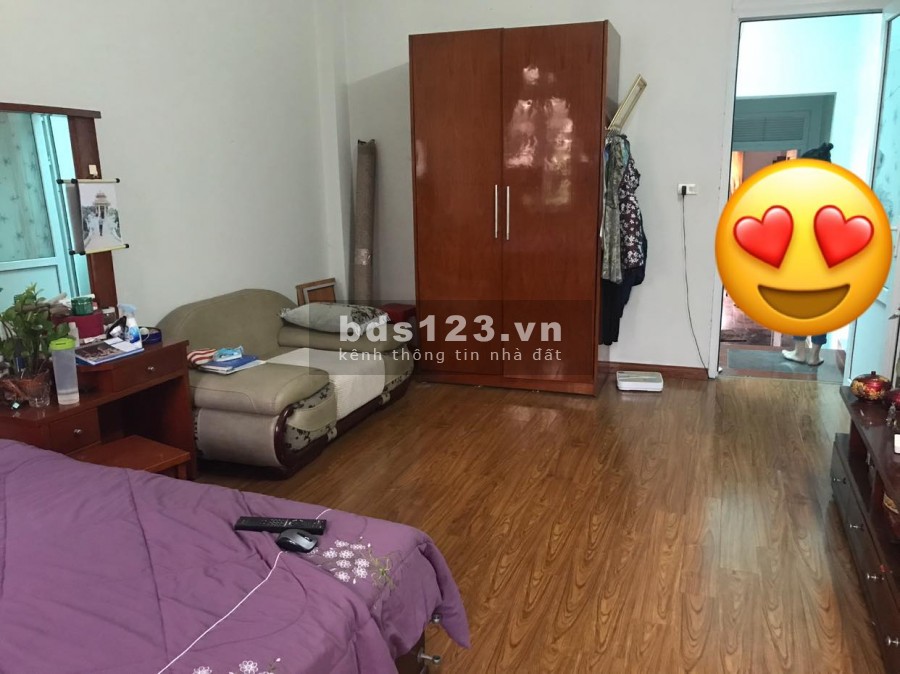 Bán nhà đường Trần Văn Giáp, TP HD 76m2, mt 4m, 2 tầng, sân cổng đầy đủ, giá tốt
