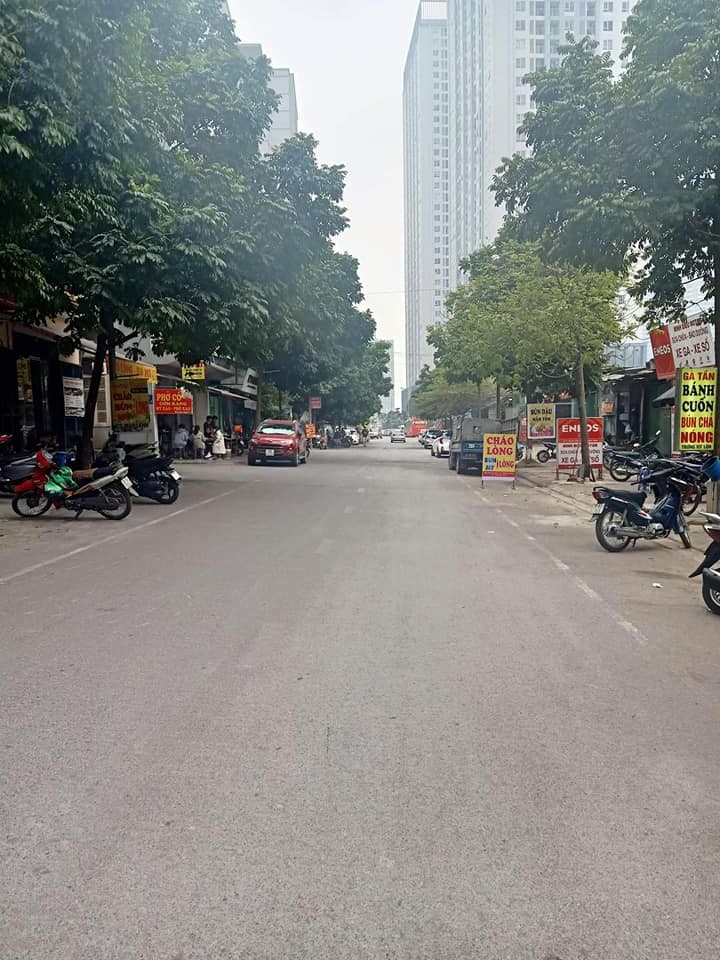 Quá Hiếm! Bán nhà phân lô cao cấp ở Cầu Giấy 7 tầng, Ô tô vào nhà