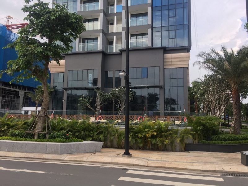 BÁN GẤP SHOPHOUSE VINHOMES GOLDEN RIVER BA SON-DT 131m2, giá 32tỷ .Liên hệ ngay em Hạnh