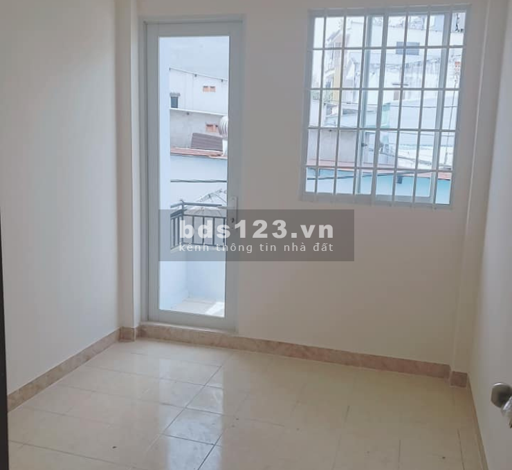 Bán nhành vào ở gay Đường D2, P.25, Bỉnh Thạnh, dt 29m2(3.5x8x 2 Tầng) giá 2,5 tỷ