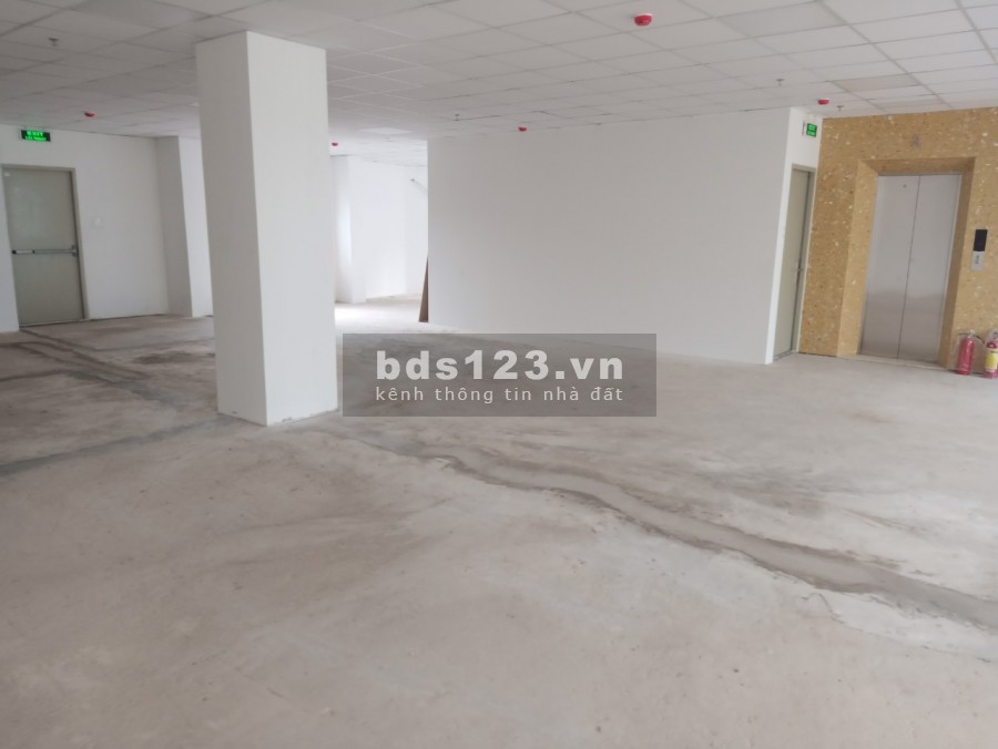 Cho thuê văn phòng Bình Thạnh mặt tiền Nguyễn Hữu Cảnh
