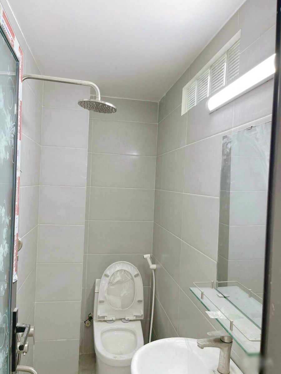 Nhà đẹp diện tích sử dụng 140m2, sàn đúc thật BTCT, Âu Dương Lân phường 3 Quận 8