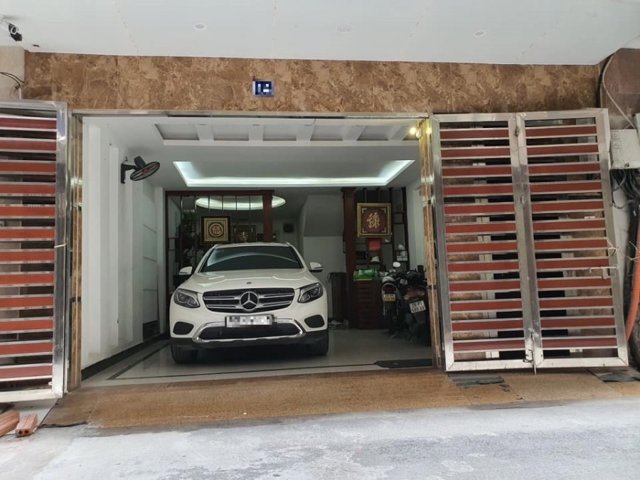Quá Hiếm! Bán nhà phân lô cao cấp ở Cầu Giấy 7 tầng, Ô tô vào nhà